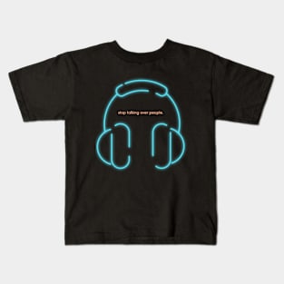 Listen. Kids T-Shirt